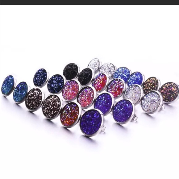Jewelry - HOST PICK!!!!!!! 🎉🎉 Druzy Studs NWT Boutique
